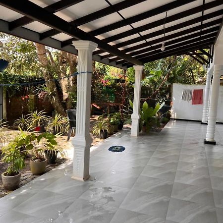 Jungle Reef Rest Hotel Мириса Екстериор снимка