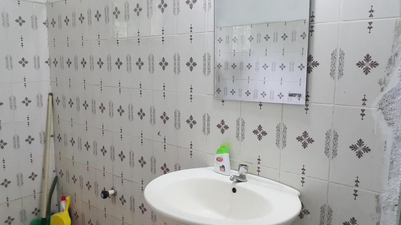 Jungle Reef Rest Hotel Мириса Екстериор снимка