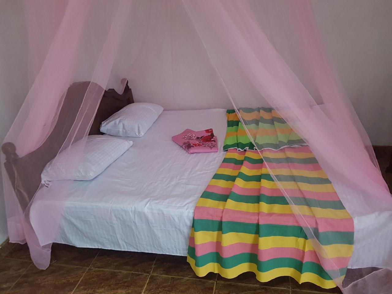 Jungle Reef Rest Hotel Мириса Екстериор снимка